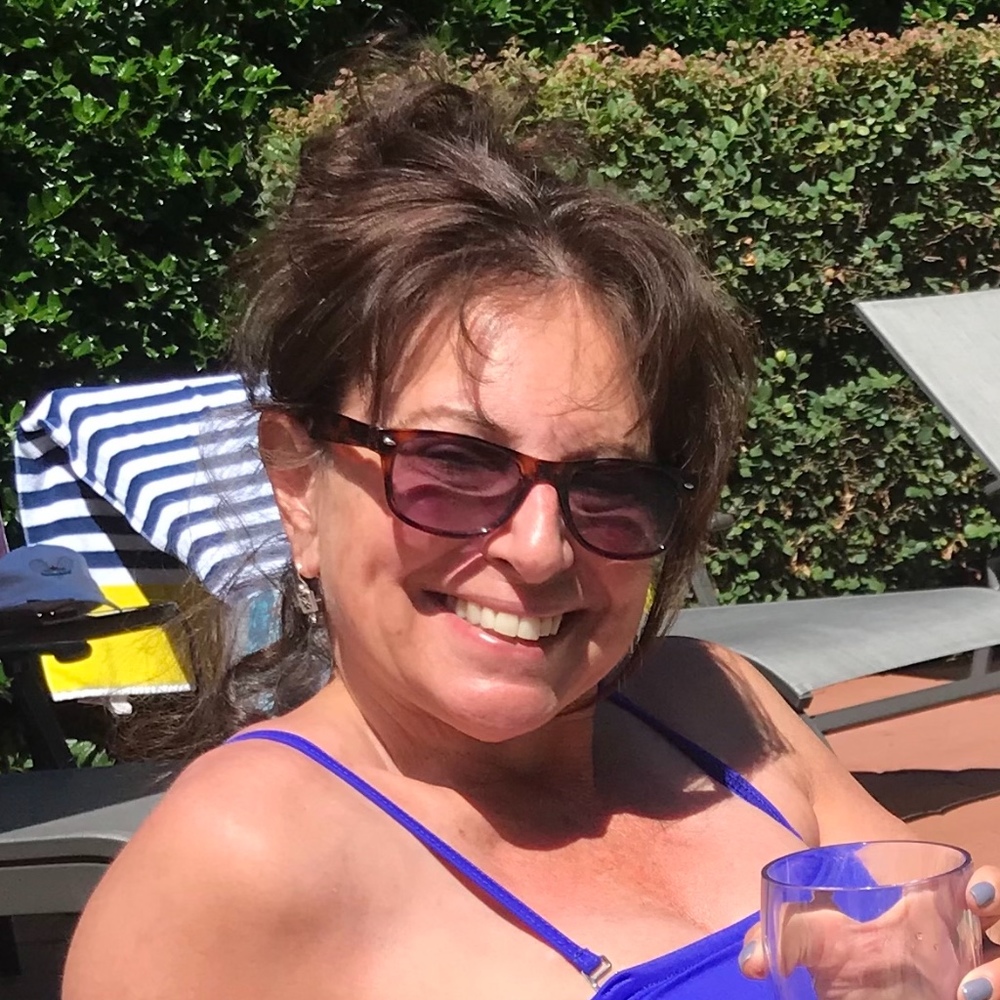 Meet your Posher, Georgine